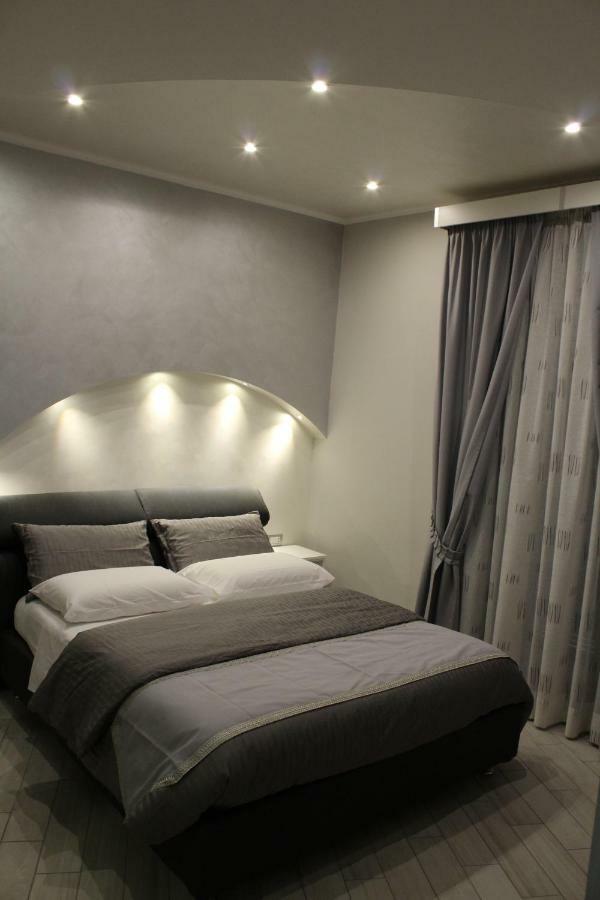 Couette-café Fiumara 3*